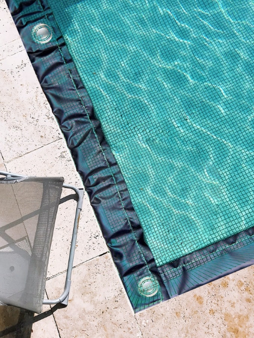 Filet de piscine sur mesure larrieu frères anti feuilles anti UV protection bassin d'eau
